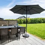 Cozy In With Jacuzzi Hébergement de vacances