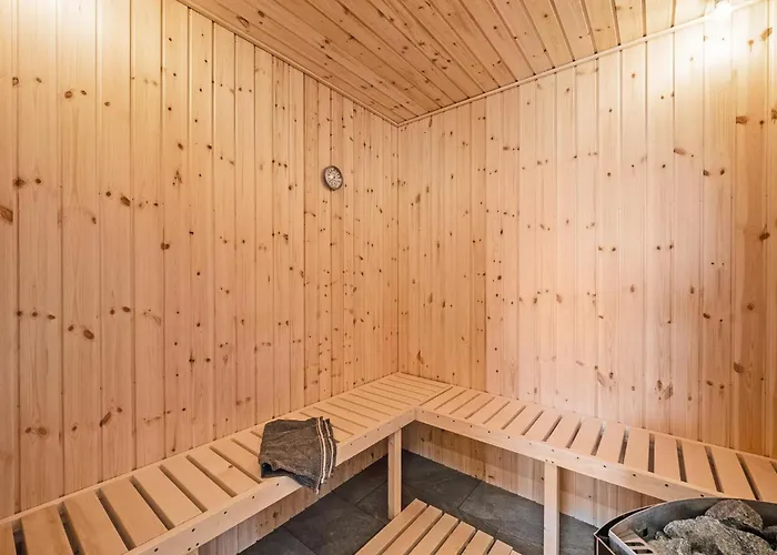 Ferienhaus Cozy In With Jacuzzi